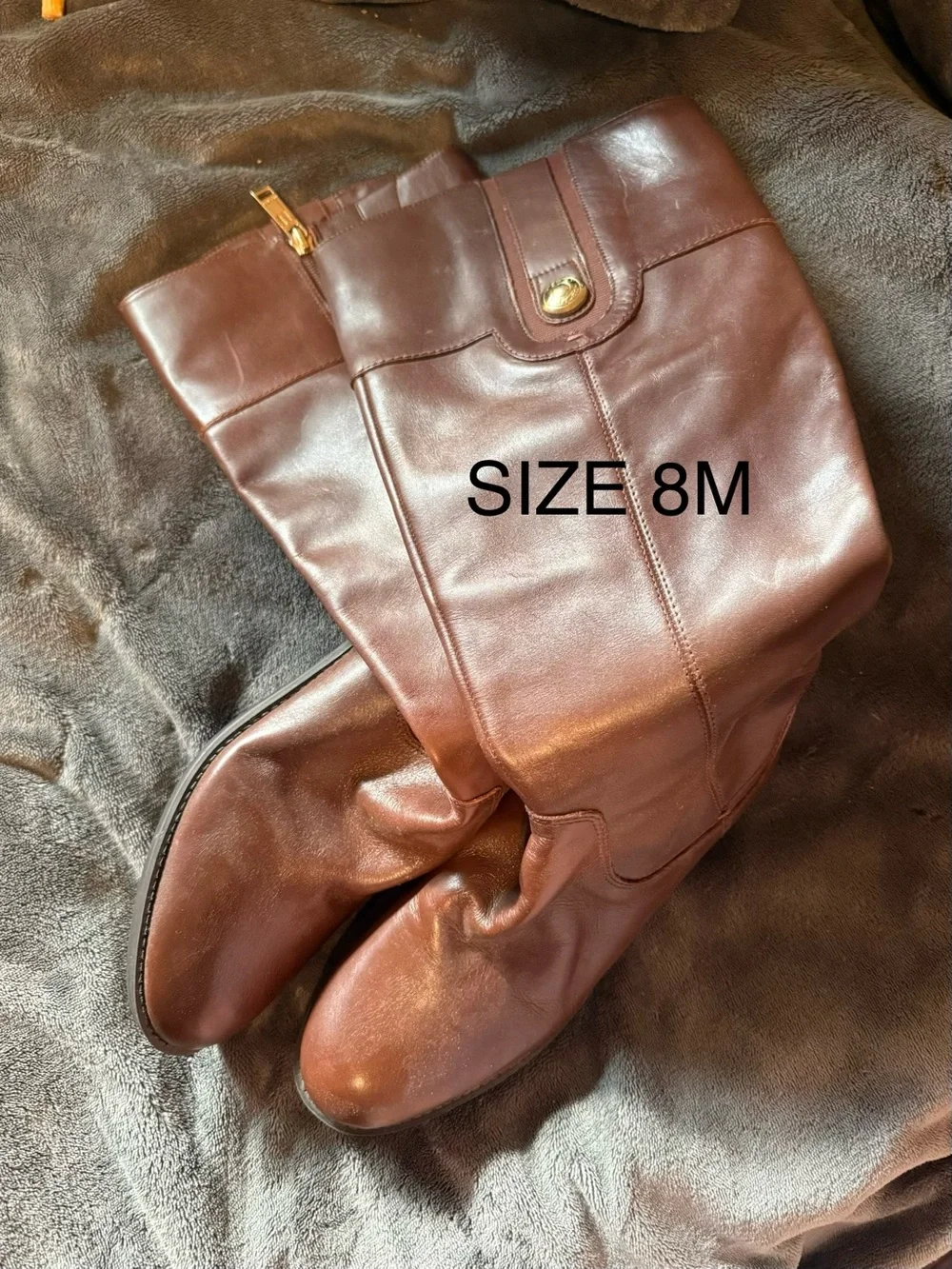 Tommy Hilfiger Cognac Leather Boot with Gold Logo - Zip up
